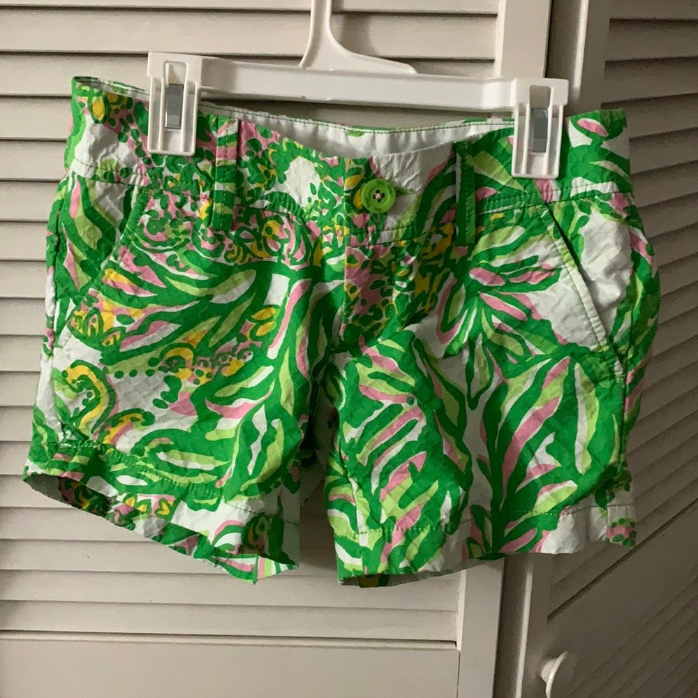 Lily Pulitzer shorts like new
